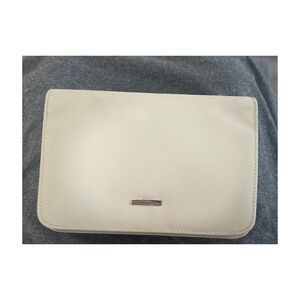 Cartera de mujer Buxton, nunca usada, color beige, sin correa